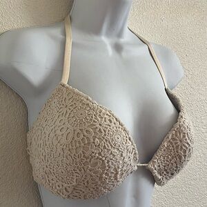 3/$20 Victoria’s Secret The Hottie Halter Lace 34DD Bikini Top